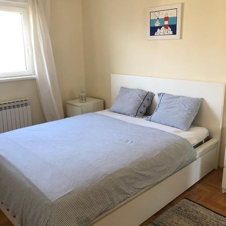 Apartment Maris - Free Parking Ζάγκρεμπ Εξωτερικό φωτογραφία