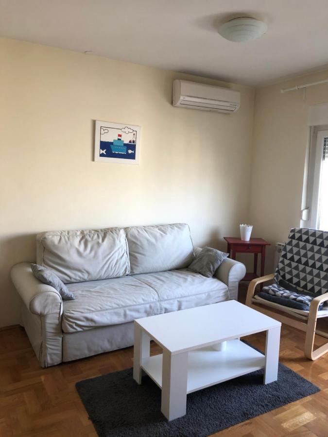 Apartment Maris - Free Parking Ζάγκρεμπ Εξωτερικό φωτογραφία
