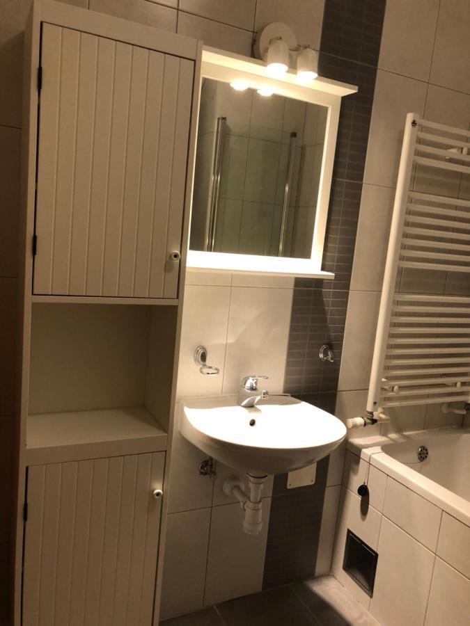 Apartment Maris - Free Parking Ζάγκρεμπ Εξωτερικό φωτογραφία